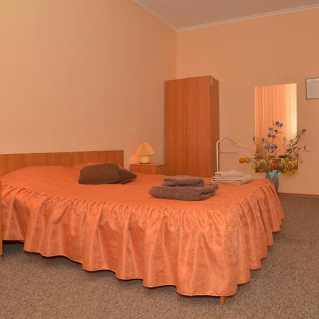 Отель "Экспресс" Jitomir Exterior foto