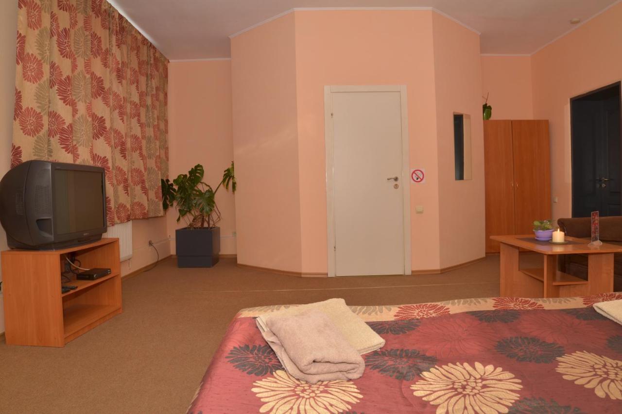 Отель "Экспресс" Jitomir Exterior foto