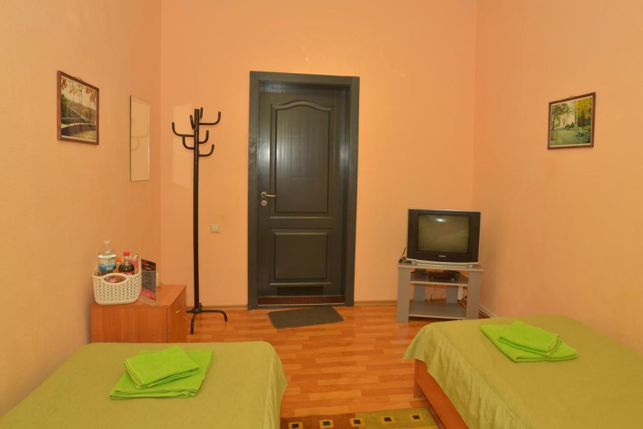 Отель "Экспресс" Jitomir Exterior foto